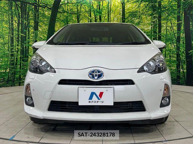 Toyota AQUA 2014-07 7271515-13