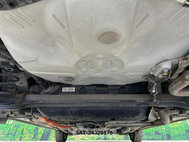 Toyota AQUA 2014-07 7271515-18