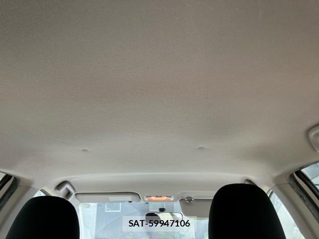 Toyota AQUA 2013-07 7271529-12