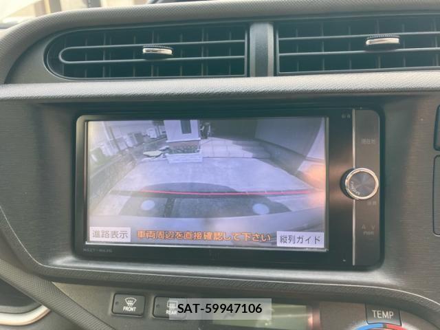 Toyota AQUA 2013-07 7271529-21