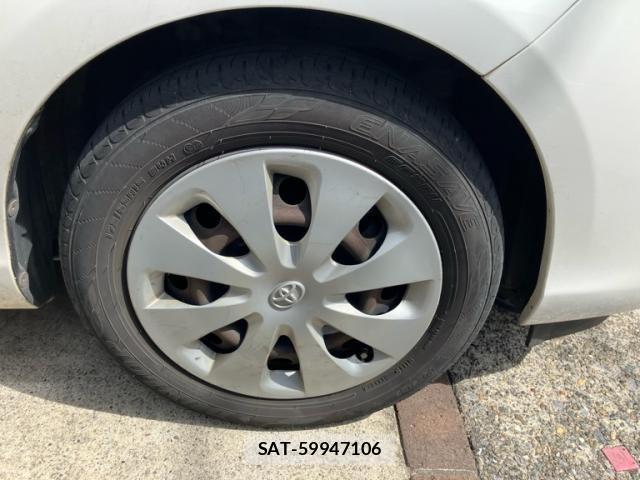 Toyota AQUA 2013-07 7271529-6