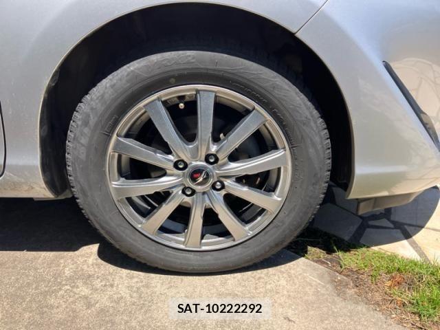 Toyota AQUA 2017-06 7271524-9