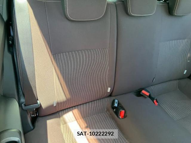 Toyota AQUA 2017-06 7271524-16