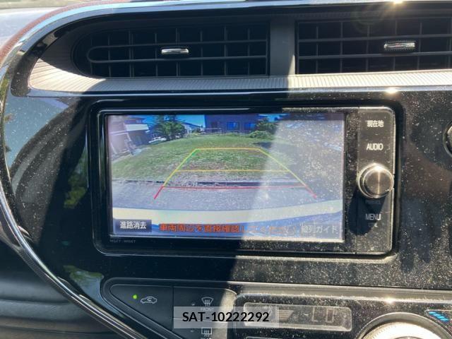 Toyota AQUA 2017-06 7271524-20
