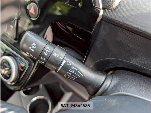 Toyota AQUA 2018-01 7271514-20