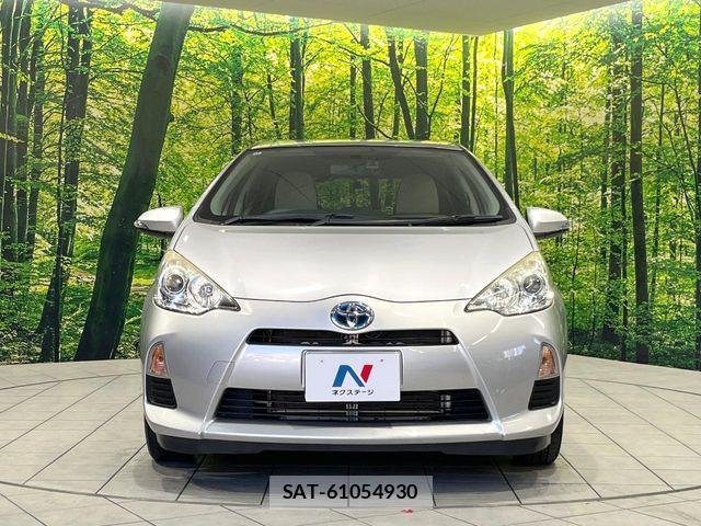Toyota AQUA 2014-11 7271526-13