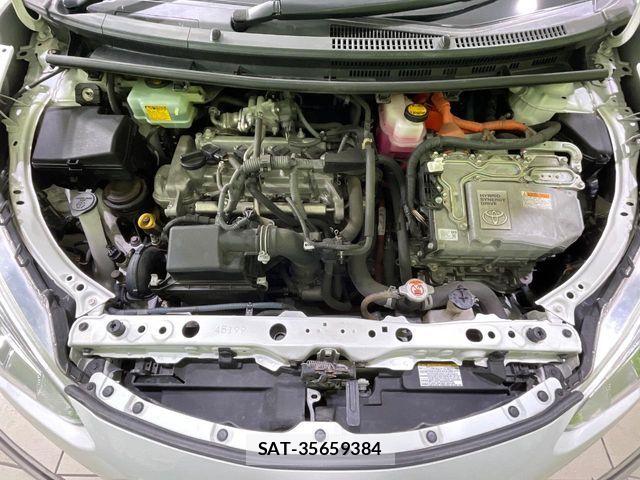 Toyota AQUA 2016-11 7271517-17
