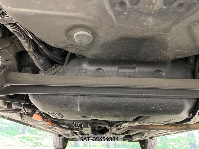 Toyota AQUA 2016-11 7271517-18