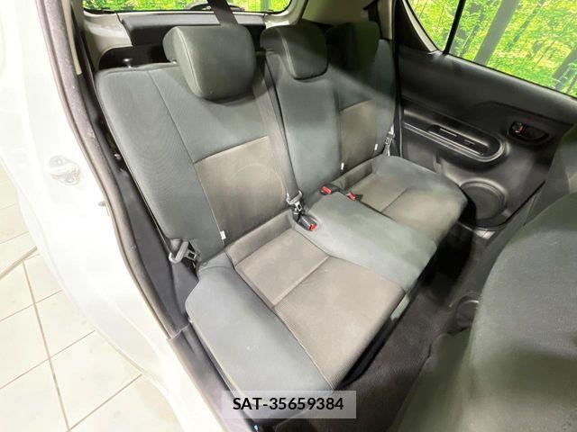 Toyota AQUA 2016-11 7271517-8
