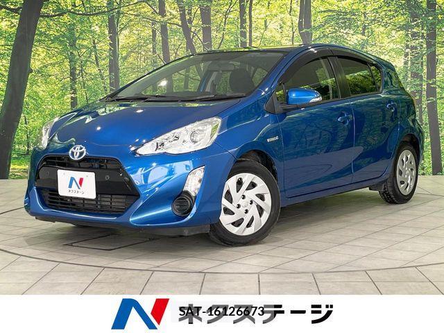 Toyota AQUA 2017-07 7271516-0