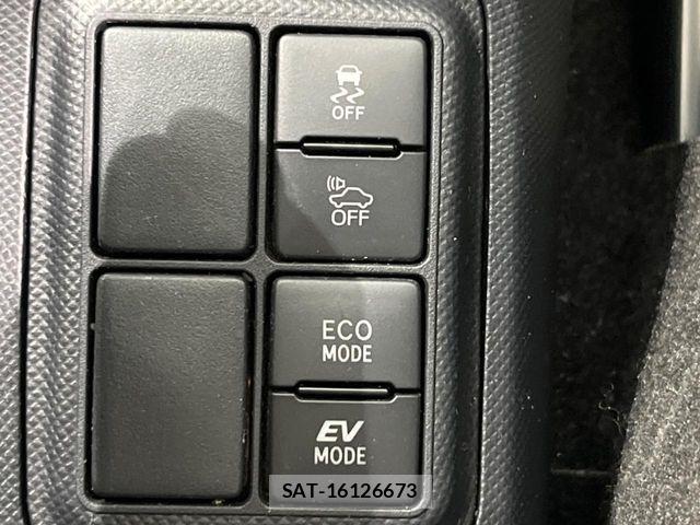 Toyota AQUA 2017-07 7271516-6