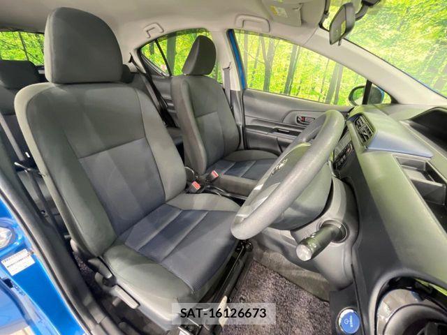 Toyota AQUA 2017-07 7271516-8