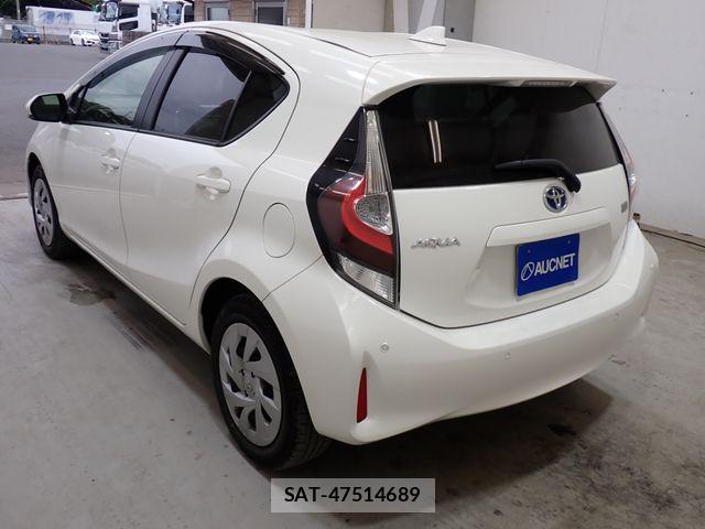 Toyota AQUA 2021-06 7271500-7