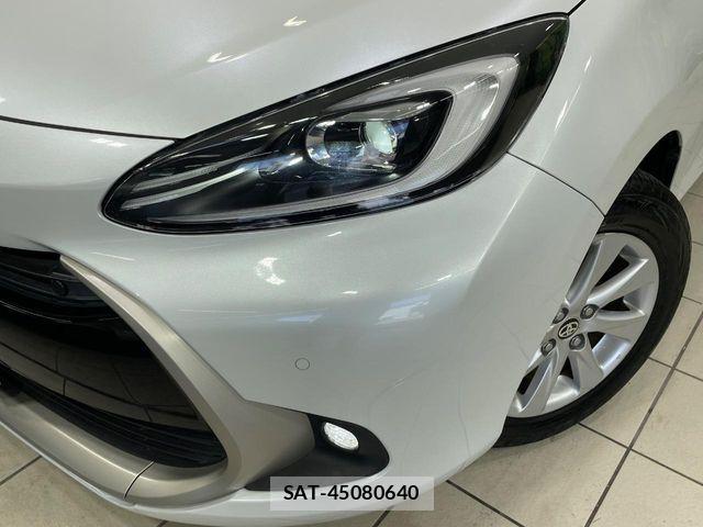 Toyota AQUA 2022-03 7271498-11