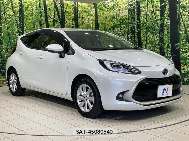 Toyota AQUA 2022-03 7271498-15
