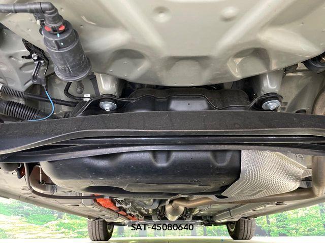 Toyota AQUA 2022-03 7271498-18