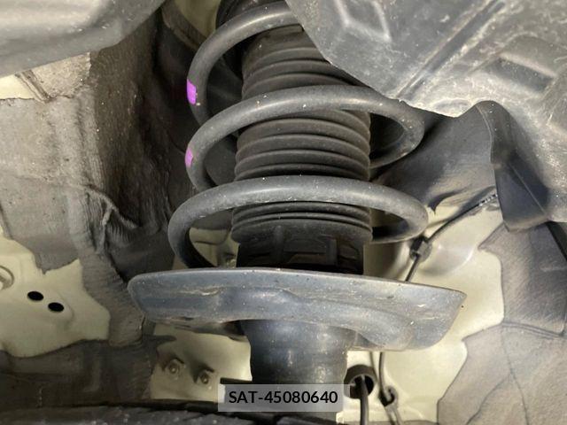 Toyota AQUA 2022-03 7271498-19