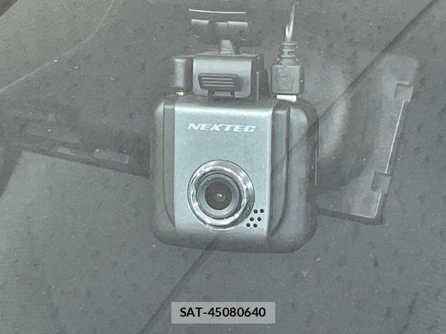 Toyota AQUA 2022-03 7271498-6