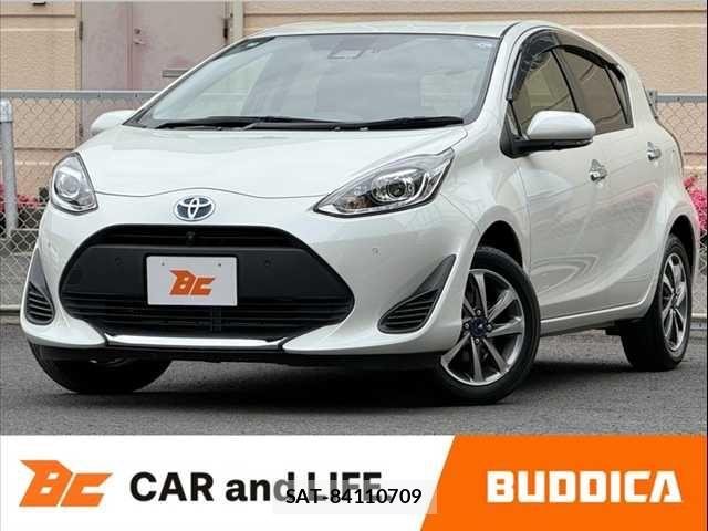 Toyota AQUA 2021-03 7271506-0