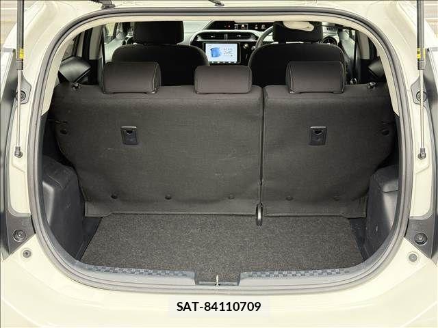 Toyota AQUA 2021-03 7271506-10