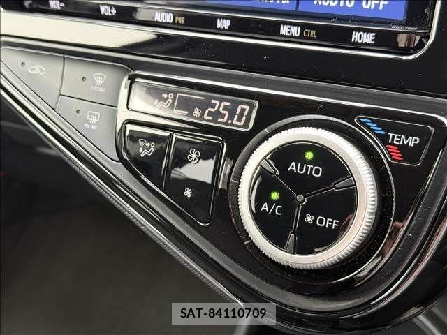 Toyota AQUA 2021-03 7271506-12
