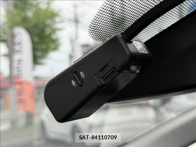 Toyota AQUA 2021-03 7271506-16
