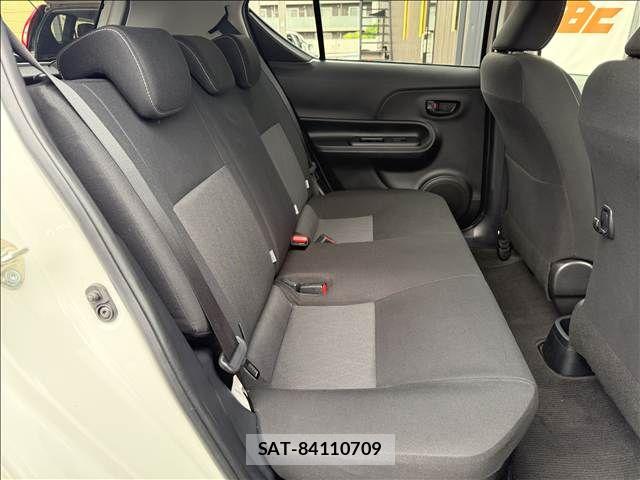 Toyota AQUA 2021-03 7271506-25