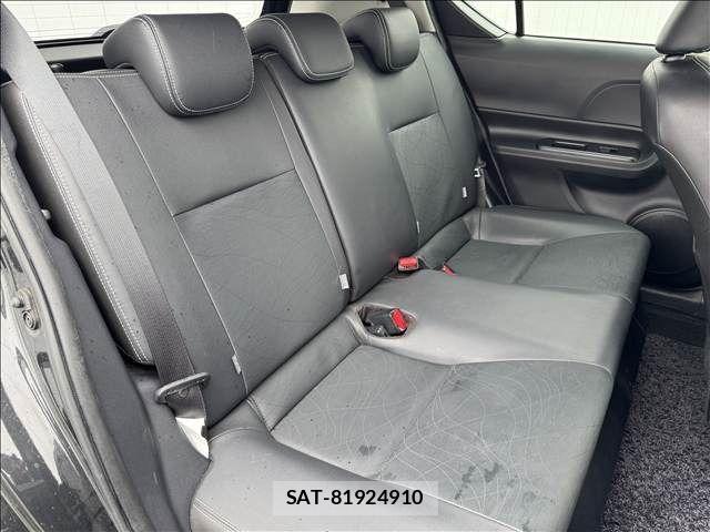 Toyota AQUA 2016-01 7271520-9