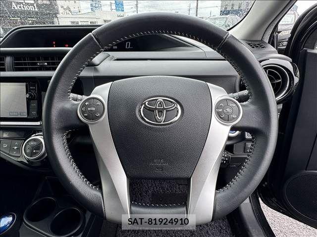 Toyota AQUA 2016-01 7271520-11