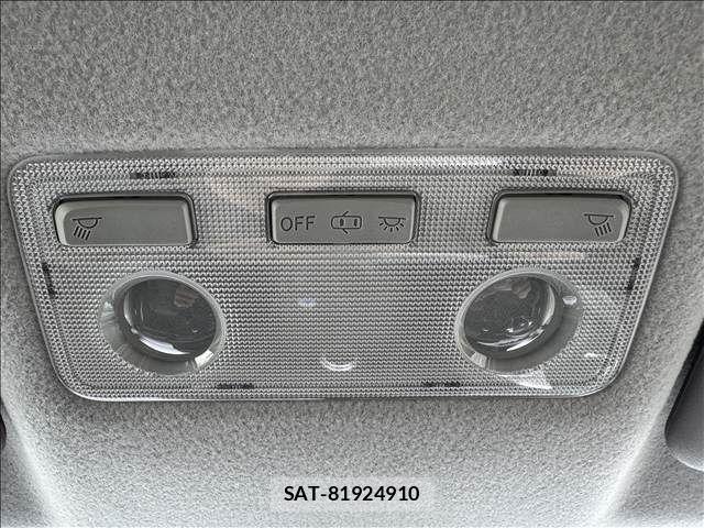 Toyota AQUA 2016-01 7271520-27