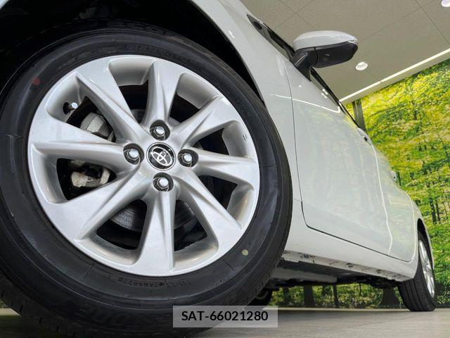 Toyota AQUA 2023-01 7271501-12