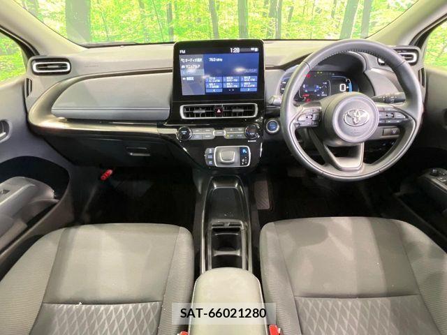 Toyota AQUA 2023-01 7271501-1
