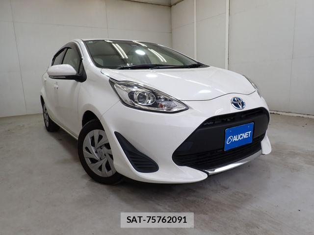 Toyota AQUA 2021-06 7271499-0