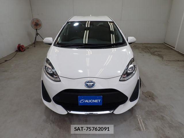 Toyota AQUA 2021-06 7271499-5
