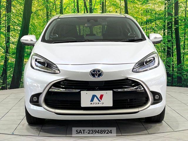 Toyota AQUA 2021-10 7271502-13