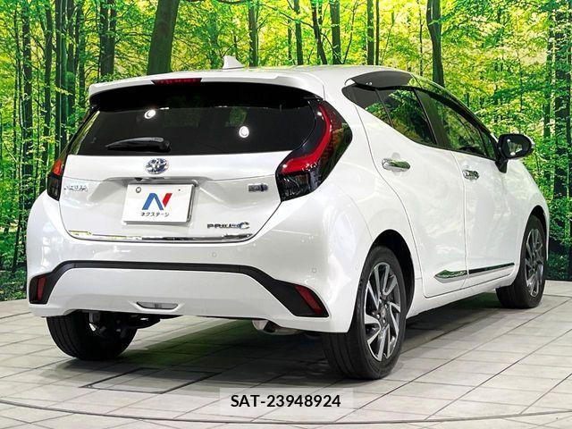 Toyota AQUA 2021-10 7271502-16