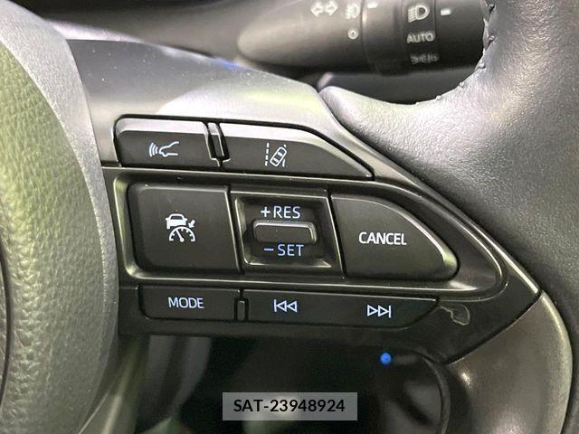 Toyota AQUA 2021-10 7271502-5