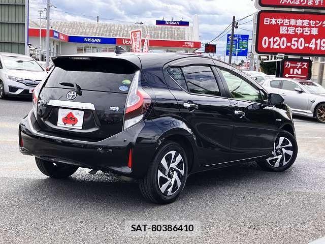 Toyota AQUA 2020-05 7271505-2