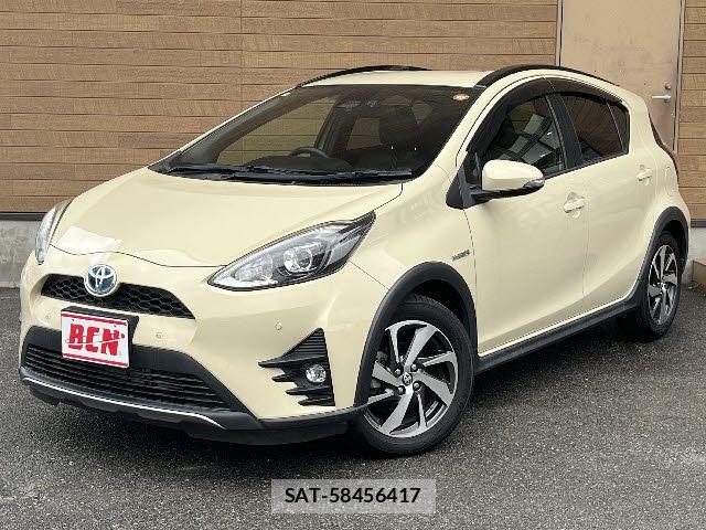 Toyota AQUA 2019-02 7271507-0