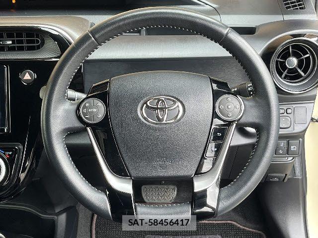 Toyota AQUA 2019-02 7271507-13