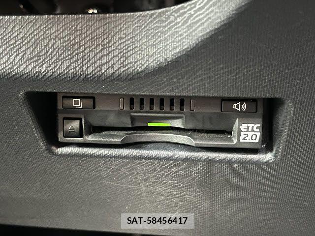 Toyota AQUA 2019-02 7271507-15