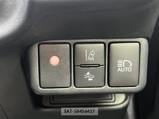 Toyota AQUA 2019-02 7271507-16