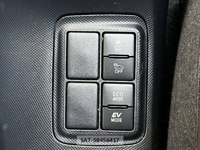 Toyota AQUA 2019-02 7271507-17