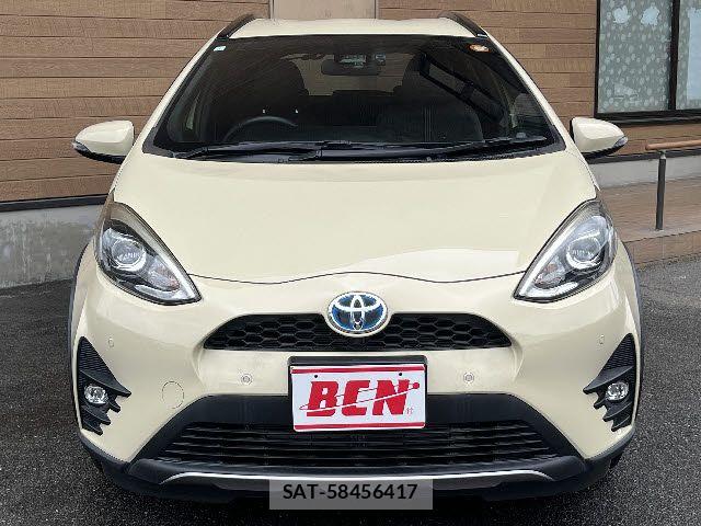 Toyota AQUA 2019-02 7271507-24