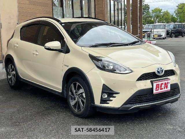 Toyota AQUA 2019-02 7271507-6