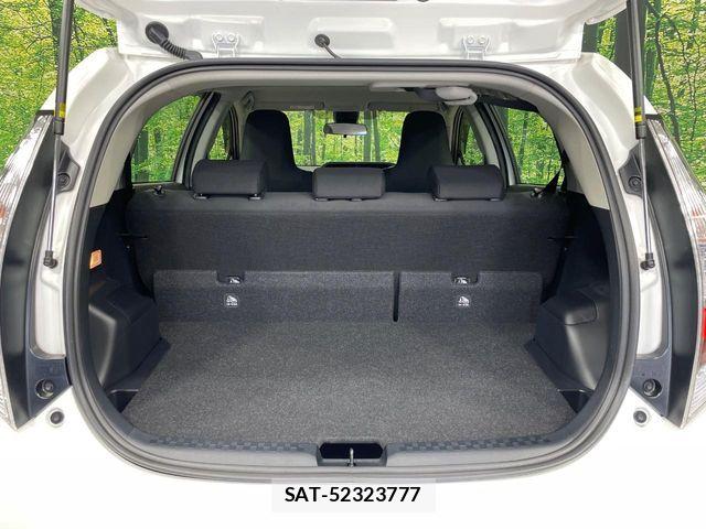 Toyota AQUA 2021-08 7271508-9