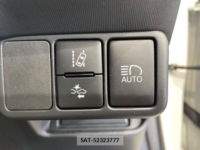Toyota AQUA 2021-08 7271508-5