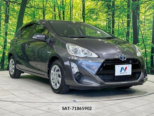 Toyota AQUA 2015-10 7271521-15