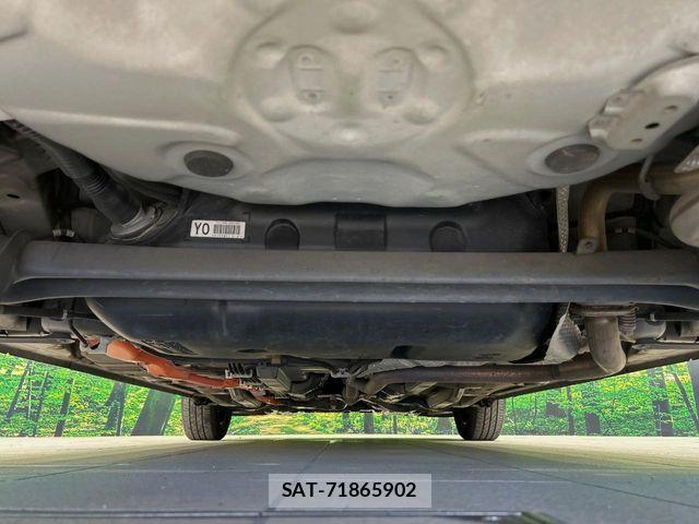 Toyota AQUA 2015-10 7271521-18
