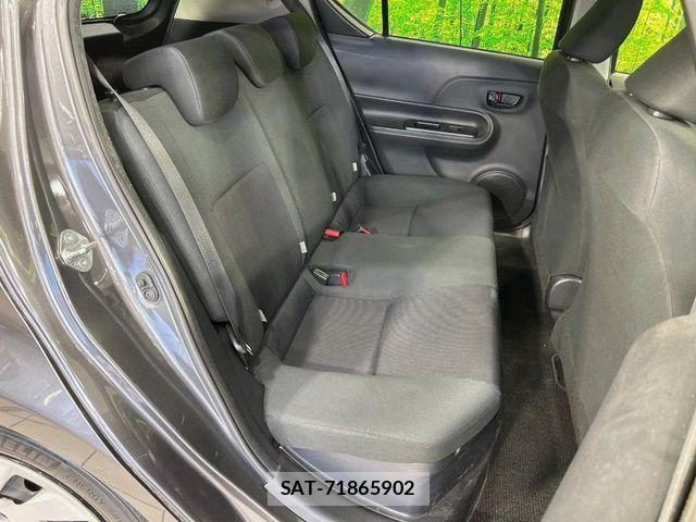 Toyota AQUA 2015-10 7271521-8